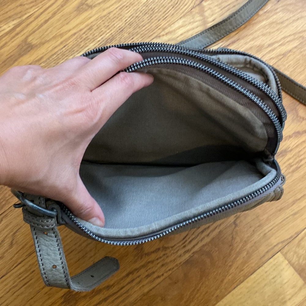 Liebeskind crossbody bag - Picture 2 of 10